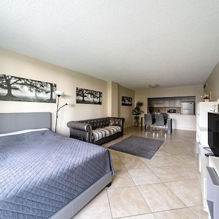 סאני איילס ביץ' Miami Beach Collins Ave Apartments Free Parking מראה חיצוני תמונה