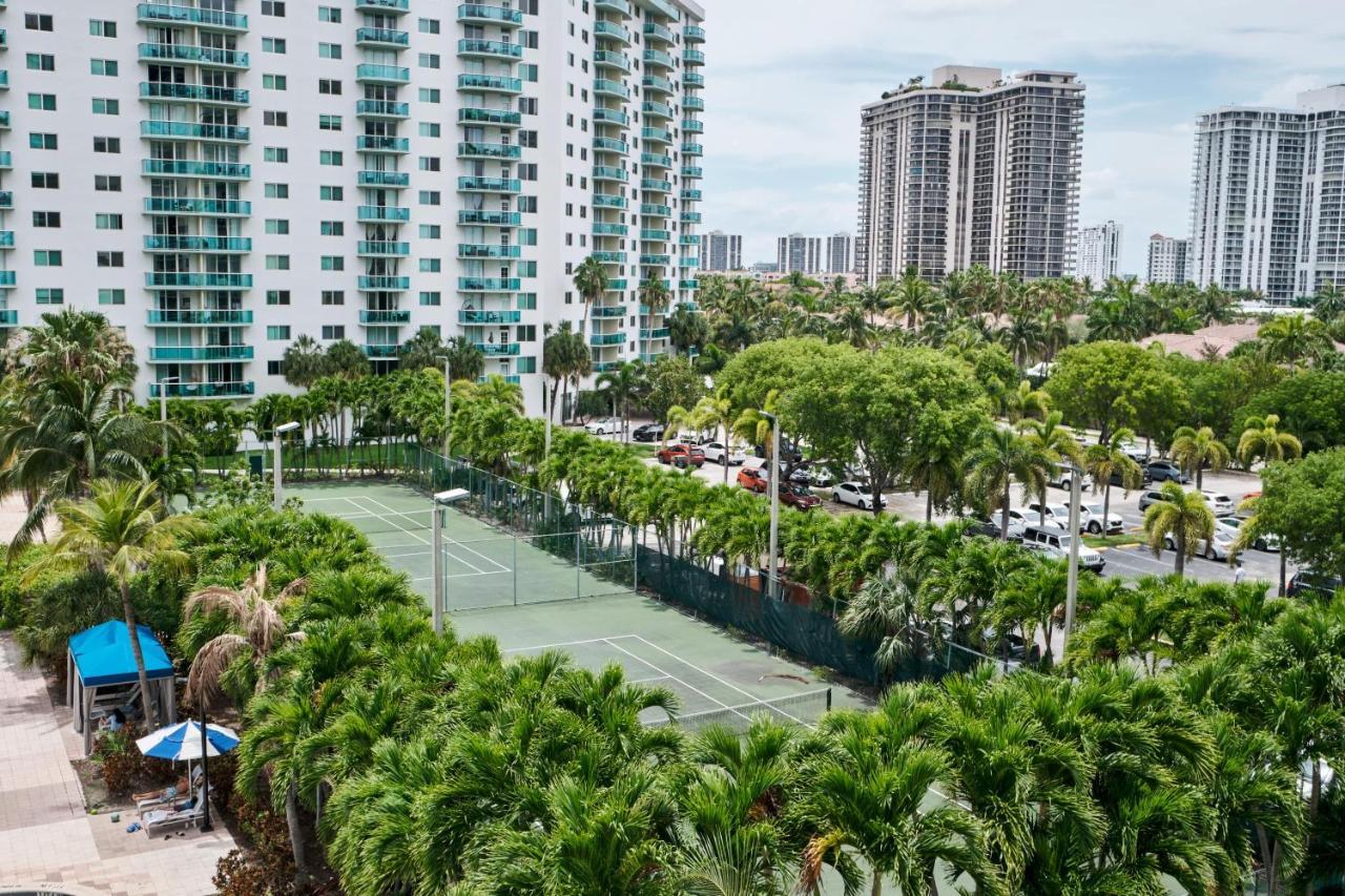 סאני איילס ביץ' Miami Beach Collins Ave Apartments Free Parking מראה חיצוני תמונה