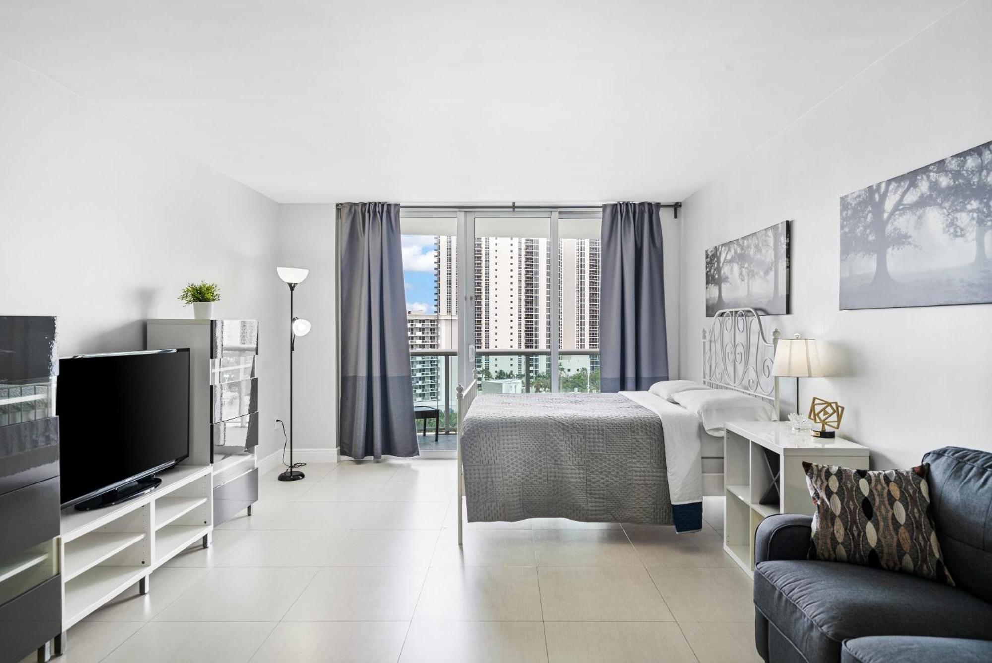 סאני איילס ביץ' Miami Beach Collins Ave Apartments Free Parking מראה חיצוני תמונה