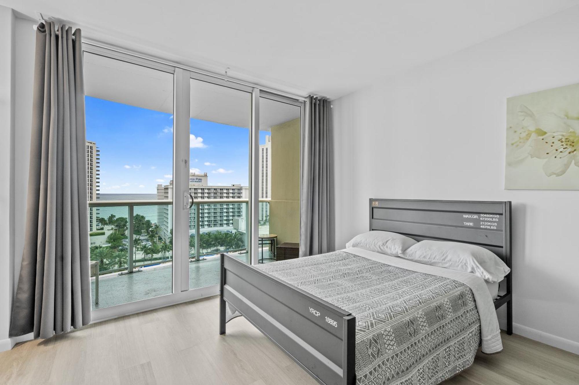 סאני איילס ביץ' Miami Beach Collins Ave Apartments Free Parking מראה חיצוני תמונה